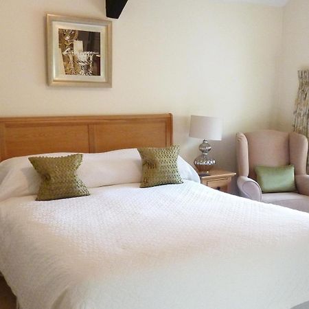 Howard'S House Hotel Teffont Magna Экстерьер фото